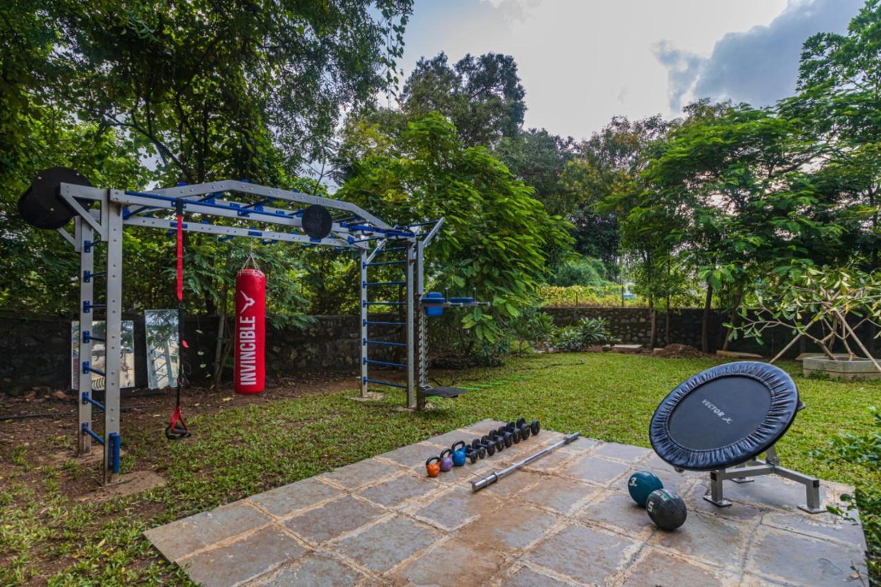 Saffronstays Aura, Alibaug - Luxury Pool Villa With A Game Room And Spacious Lawn Alībāg Esterno foto