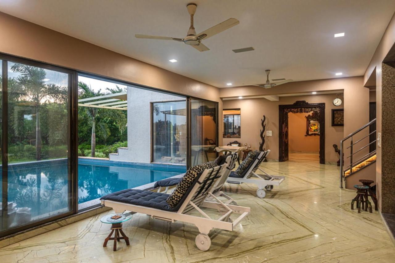 Saffronstays Aura, Alibaug - Luxury Pool Villa With A Game Room And Spacious Lawn Alībāg Esterno foto