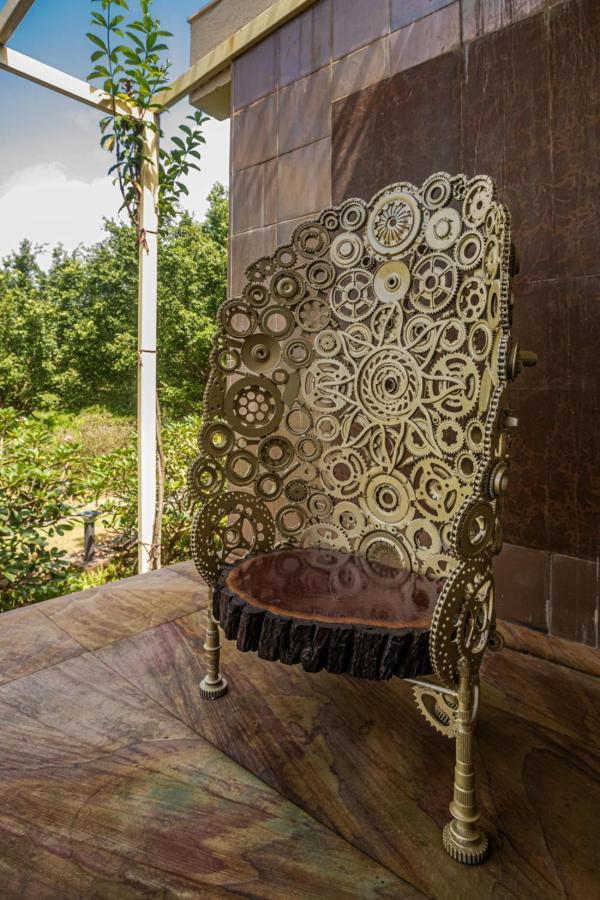 Saffronstays Aura, Alibaug - Luxury Pool Villa With A Game Room And Spacious Lawn Alībāg Esterno foto