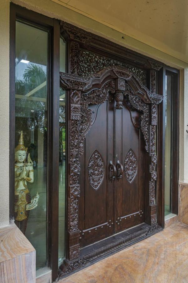 Saffronstays Aura, Alibaug - Luxury Pool Villa With A Game Room And Spacious Lawn Alībāg Esterno foto